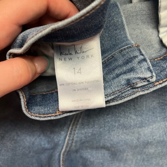 Nicole Miller Women’s Soho High Rise Bootcut Distressed Jeans Size 14 - Picture 3 of 5